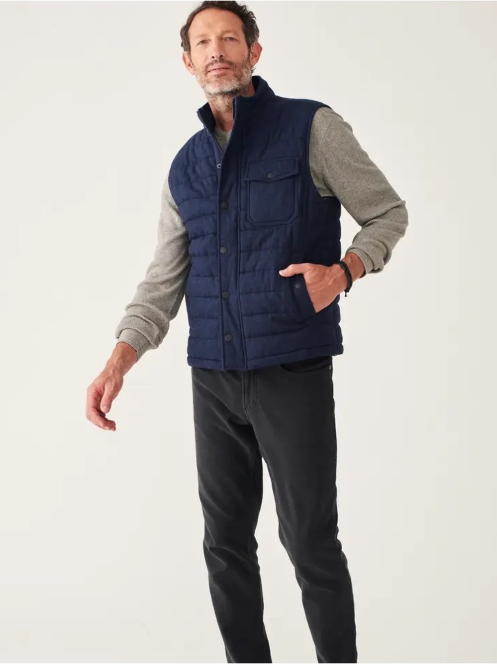 Faherty Teton Valley Wool Quilted Vest in Navy Size Medium SOLD OUT